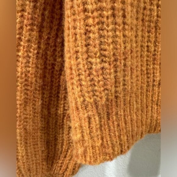 Reformation Tatum Alpaca Blend Semi Sheer Knit Orange Puff Sleeve Sweater Medium - Picture 12 of 15